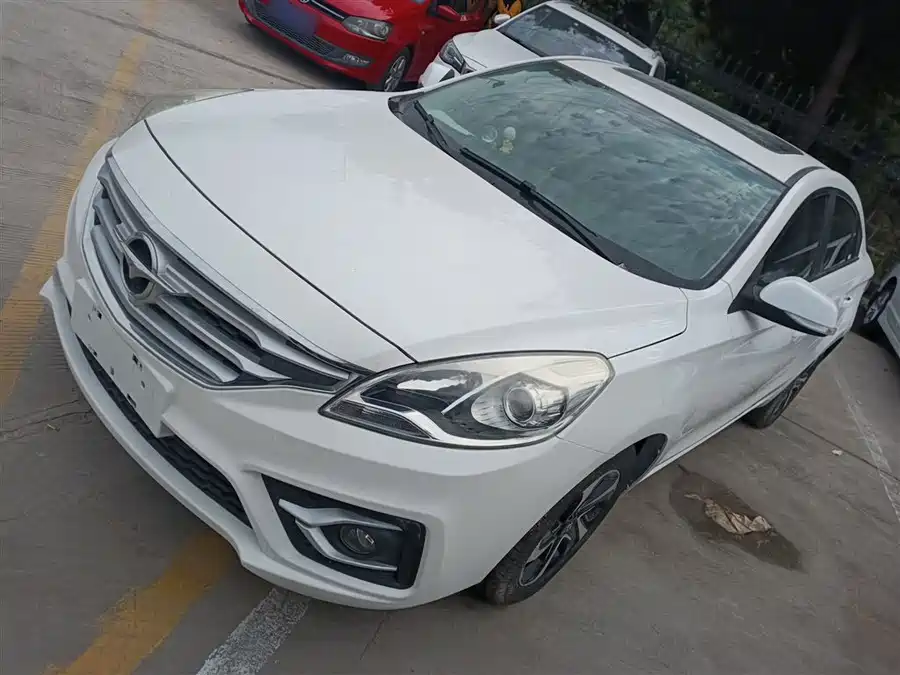 Cadillac Cadillac CT5 в цвете и кузовом – это идеальный выбор среди китайских автомобилей. Доступная цена и надежность гарантированы.