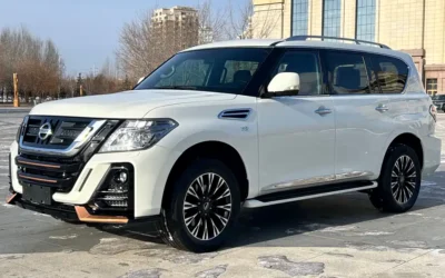 Nissan Nissan Tiida в цвете и кузовом – это идеальный выбор среди китайских автомобилей. Доступная цена и надежность гарантированы.