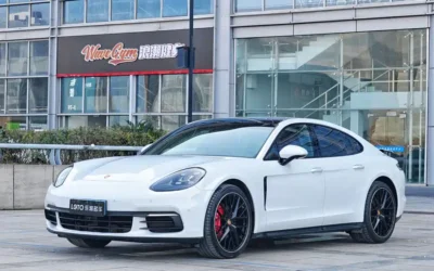 Porsche Porsche 718 в цвете и кузовом – это идеальный выбор среди китайских автомобилей. Доступная цена и надежность гарантированы.