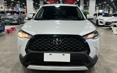 Toyota Toyota Rav4 в цвете и кузовом – это идеальный выбор среди китайских автомобилей. Доступная цена и надежность гарантированы.