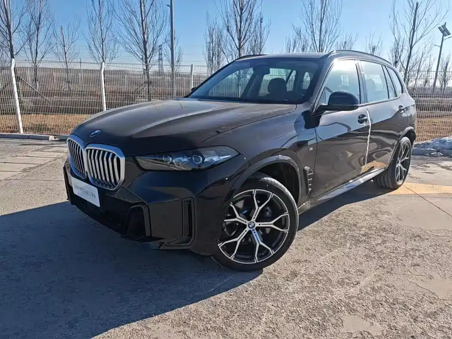 Geely Geely Yuanjing X6 в цвете и кузовом – это идеальный выбор среди китайских автомобилей. Доступная цена и надежность гарантированы.