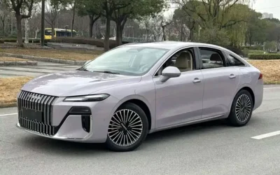Roewe Roewe D7 в цвете и кузовом – это идеальный выбор среди китайских автомобилей. Доступная цена и надежность гарантированы.