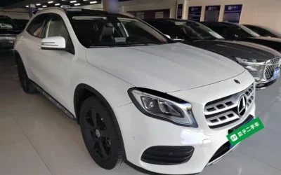 Mercedes-Benz Mercedes-Benz C-Class AMG в цвете и кузовом – это идеальный выбор среди китайских автомобилей. Доступная цена и надежность гарантированы.