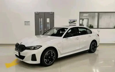 BMW BMW 3 Series в цвете и кузовом – это идеальный выбор среди китайских автомобилей. Доступная цена и надежность гарантированы.