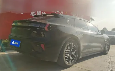 Audi Audi A8 в цвете и кузовом – это идеальный выбор среди китайских автомобилей. Доступная цена и надежность гарантированы.