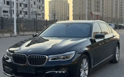 BMW BMW 7 Series в цвете и кузовом – это идеальный выбор среди китайских автомобилей. Доступная цена и надежность гарантированы.