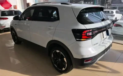 Volkswagen Volkswagen Touareg в цвете и кузовом – это идеальный выбор среди китайских автомобилей. Доступная цена и надежность гарантированы.