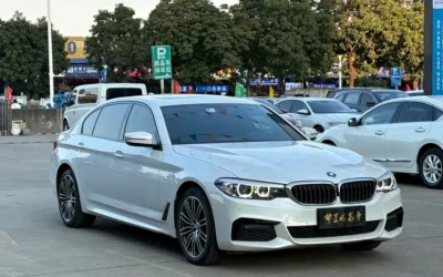BMW BMW X5 в цвете и кузовом – это идеальный выбор среди китайских автомобилей. Доступная цена и надежность гарантированы.