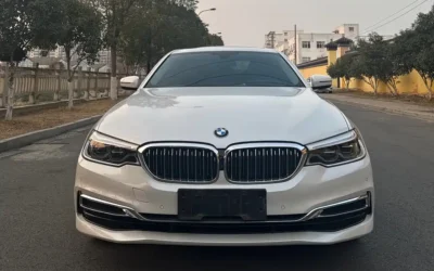 BMW BMW 7 Series в цвете и кузовом – это идеальный выбор среди китайских автомобилей. Доступная цена и надежность гарантированы.