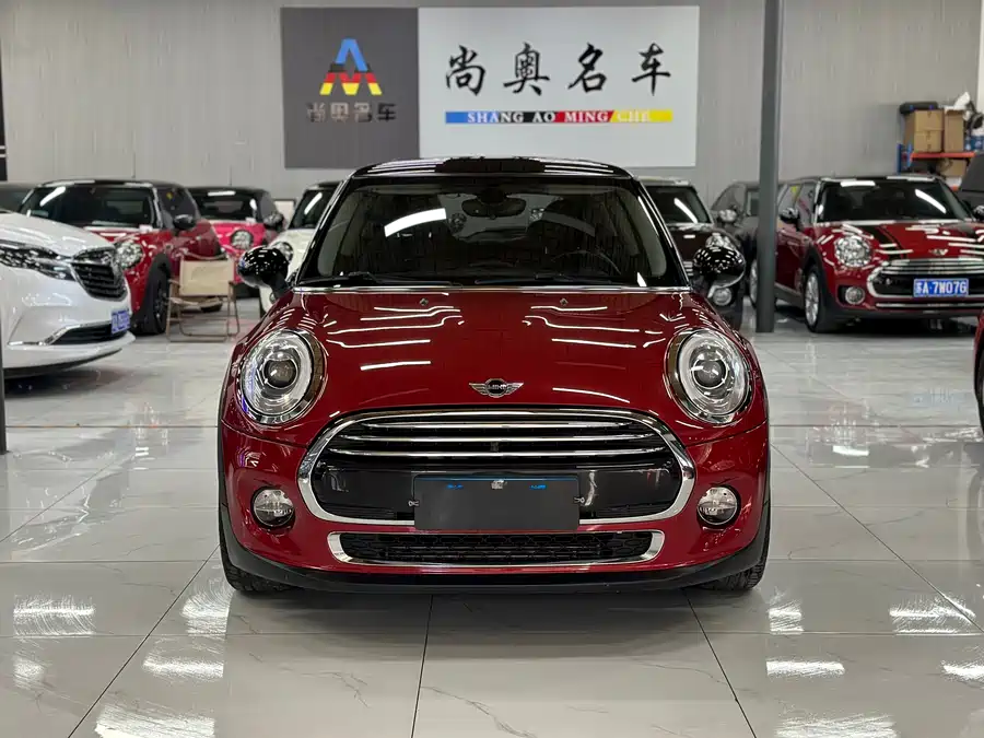 MINI MINI в цвете и кузовом – это идеальный выбор среди китайских автомобилей. Доступная цена и надежность гарантированы.