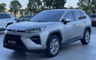 Toyota Toyota Rav4 в цвете и кузовом – это идеальный выбор среди китайских автомобилей. Доступная цена и надежность гарантированы.