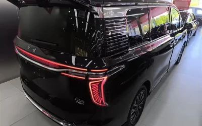 Hongqi Hongqi в цвете Hongqi и кузовом Hongqi – это идеальный выбор среди китайских автомобилей. Доступная цена и надежность гарантированы.