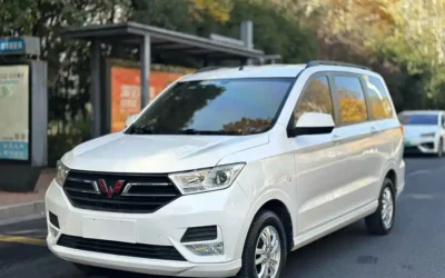 WuLing Wuling Hongguang MINI EV в цвете и кузовом – это идеальный выбор среди китайских автомобилей. Доступная цена и надежность гарантированы.