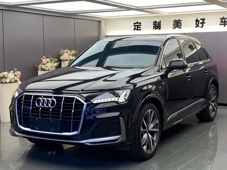 Audi Audi Q7 в цвете и кузовом – это идеальный выбор среди китайских автомобилей. Доступная цена и надежность гарантированы.