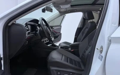 Volkswagen Volkswagen Magotan в цвете и кузовом – это идеальный выбор среди китайских автомобилей. Доступная цена и надежность гарантированы.