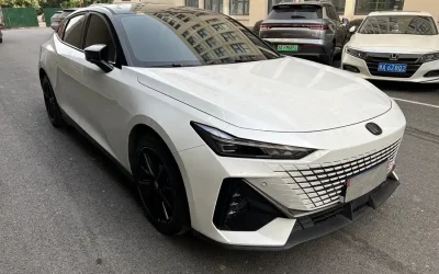 Hyundai Hyundai Lafesta в цвете и кузовом – это идеальный выбор среди китайских автомобилей. Доступная цена и надежность гарантированы.