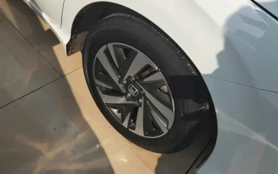 Honda Honda Accord в цвете и кузовом – это идеальный выбор среди китайских автомобилей. Доступная цена и надежность гарантированы.