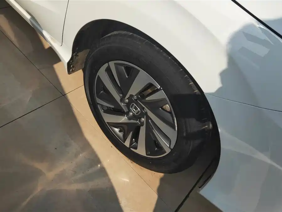 Honda Honda Crider в цвете и кузовом – это идеальный выбор среди китайских автомобилей. Доступная цена и надежность гарантированы.
