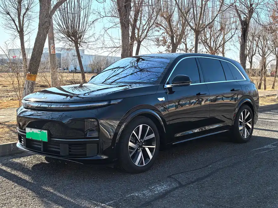 Li Auto LI L7 в цвете и кузовом – это идеальный выбор среди китайских автомобилей. Доступная цена и надежность гарантированы.