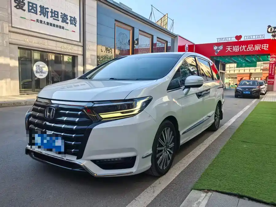 NIO NIO ES7 в цвете и кузовом – это идеальный выбор среди китайских автомобилей. Доступная цена и надежность гарантированы.