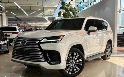 Lexus Lexus ES в цвете и кузовом – это идеальный выбор среди китайских автомобилей. Доступная цена и надежность гарантированы.