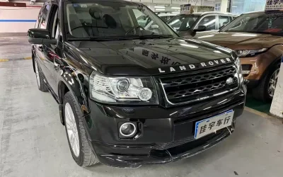 Land Rover Land Rover Defender в цвете и кузовом – это идеальный выбор среди китайских автомобилей. Доступная цена и надежность гарантированы.