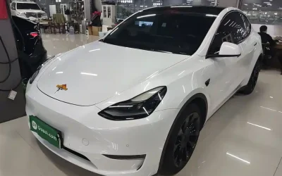Land Rover Land Rover Discovery Sport EV в цвете и кузовом – это идеальный выбор среди китайских автомобилей. Доступная цена и надежность гарантированы.