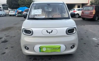 WuLing Wuling Hongguang MINI EV в цвете и кузовом – это идеальный выбор среди китайских автомобилей. Доступная цена и надежность гарантированы.