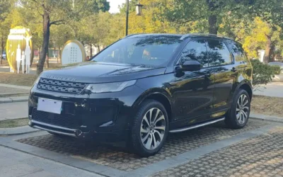 Land Rover Land Rover Range Rover в цвете и кузовом – это идеальный выбор среди китайских автомобилей. Доступная цена и надежность гарантированы.