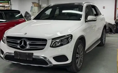 Mercedes-Benz Mercedes-Benz C-Class в цвете и кузовом – это идеальный выбор среди китайских автомобилей. Доступная цена и надежность гарантированы.