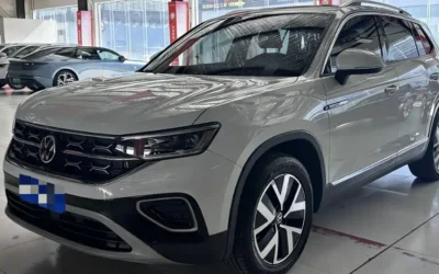 Volkswagen Volkswagen Santana в цвете и кузовом – это идеальный выбор среди китайских автомобилей. Доступная цена и надежность гарантированы.