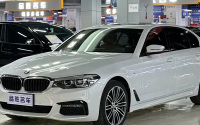 BMW BMW iX3 в цвете и кузовом – это идеальный выбор среди китайских автомобилей. Доступная цена и надежность гарантированы.