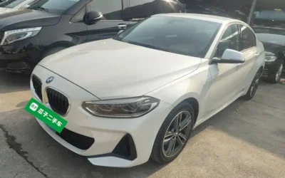BMW BMW 3 Series в цвете и кузовом – это идеальный выбор среди китайских автомобилей. Доступная цена и надежность гарантированы.