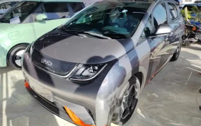 BYD BYD Seagull в цвете и кузовом – это идеальный выбор среди китайских автомобилей. Доступная цена и надежность гарантированы.