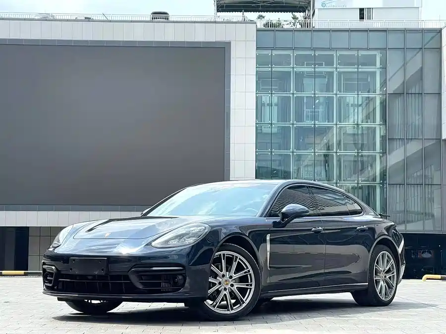 Porsche Porsche Panamera в цвете и кузовом – это идеальный выбор среди китайских автомобилей. Доступная цена и надежность гарантированы.