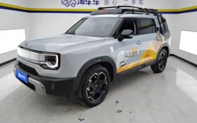 Beijing Off-road BAIC BJ40 в цвете и кузовом – это идеальный выбор среди китайских автомобилей. Доступная цена и надежность гарантированы.