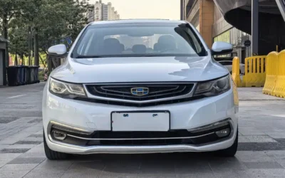 Geely Geely Emgrand в цвете и кузовом – это идеальный выбор среди китайских автомобилей. Доступная цена и надежность гарантированы.