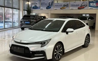 Toyota Toyota Camry в цвете и кузовом – это идеальный выбор среди китайских автомобилей. Доступная цена и надежность гарантированы.