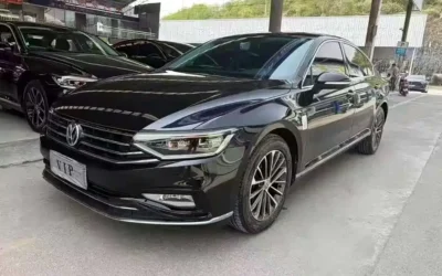 Volkswagen Volkswagen Magotan в цвете и кузовом – это идеальный выбор среди китайских автомобилей. Доступная цена и надежность гарантированы.