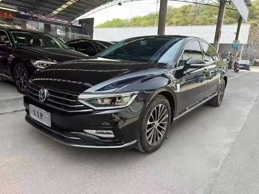 Volkswagen Volkswagen Bora в цвете и кузовом – это идеальный выбор среди китайских автомобилей. Доступная цена и надежность гарантированы.