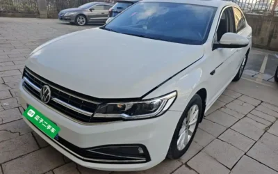 Volkswagen FAW-Volkswagen CC в цвете и кузовом – это идеальный выбор среди китайских автомобилей. Доступная цена и надежность гарантированы.