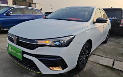 Roewe Roewe RX5 MAX в цвете и кузовом – это идеальный выбор среди китайских автомобилей. Доступная цена и надежность гарантированы.