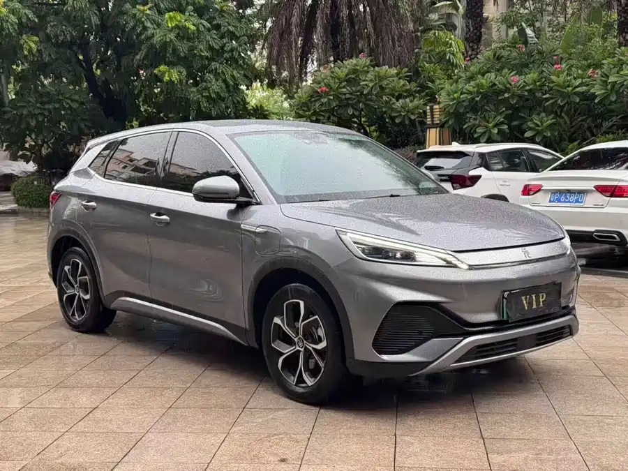 BYD BYD Yuan PLUS в цвете и кузовом – это идеальный выбор среди китайских автомобилей. Доступная цена и надежность гарантированы.