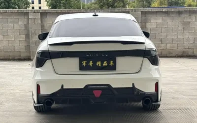 Lynk & Co Lynk & Co 09 в цвете и кузовом – это идеальный выбор среди китайских автомобилей. Доступная цена и надежность гарантированы.