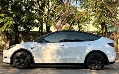 Tesla Tesla Model 3 в цвете и кузовом – это идеальный выбор среди китайских автомобилей. Доступная цена и надежность гарантированы.