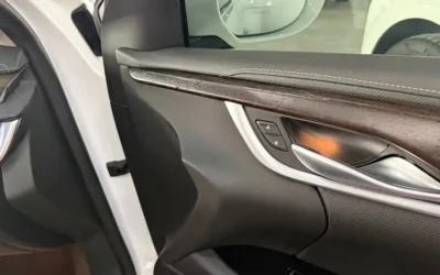 Cadillac Cadillac XTS в цвете и кузовом – это идеальный выбор среди китайских автомобилей. Доступная цена и надежность гарантированы.