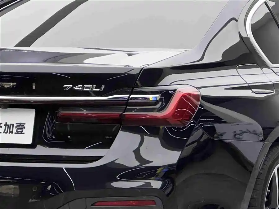 Geely Geely Boyue в цвете и кузовом – это идеальный выбор среди китайских автомобилей. Доступная цена и надежность гарантированы.