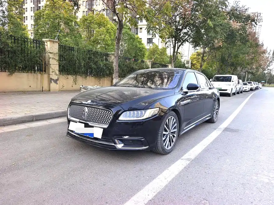 Lincoln Lincoln Continental в цвете и кузовом – это идеальный выбор среди китайских автомобилей. Доступная цена и надежность гарантированы.