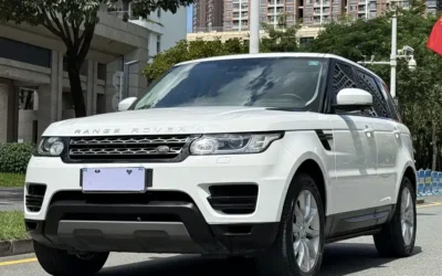 Land Rover Land Rover Defender в цвете и кузовом – это идеальный выбор среди китайских автомобилей. Доступная цена и надежность гарантированы.