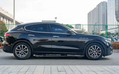 Maserati Maserati Quattroporte в цвете и кузовом – это идеальный выбор среди китайских автомобилей. Доступная цена и надежность гарантированы.